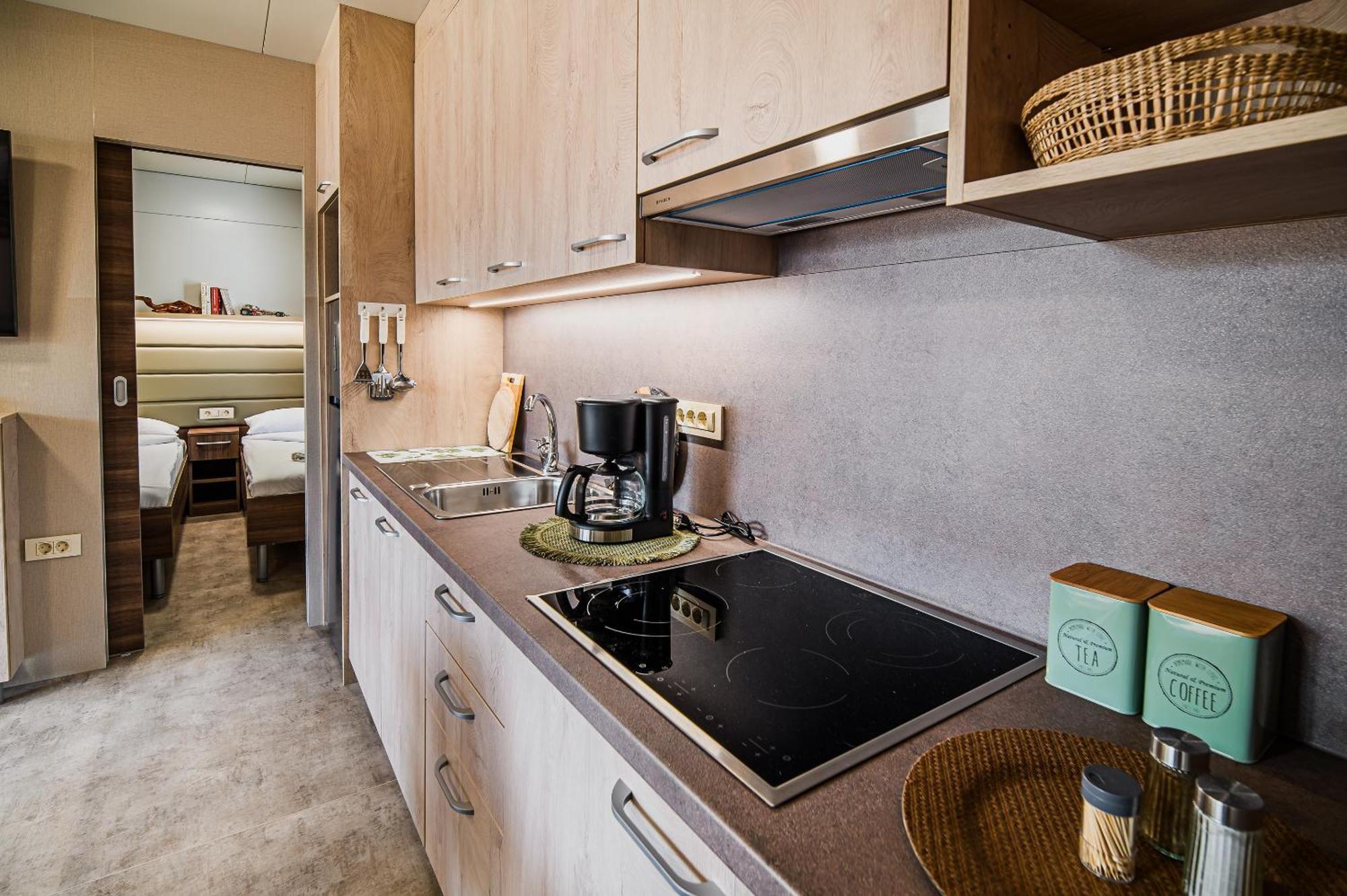 Premium Mobile Homes With Thermal Riviera Tickets Catez ob Savi Room photo