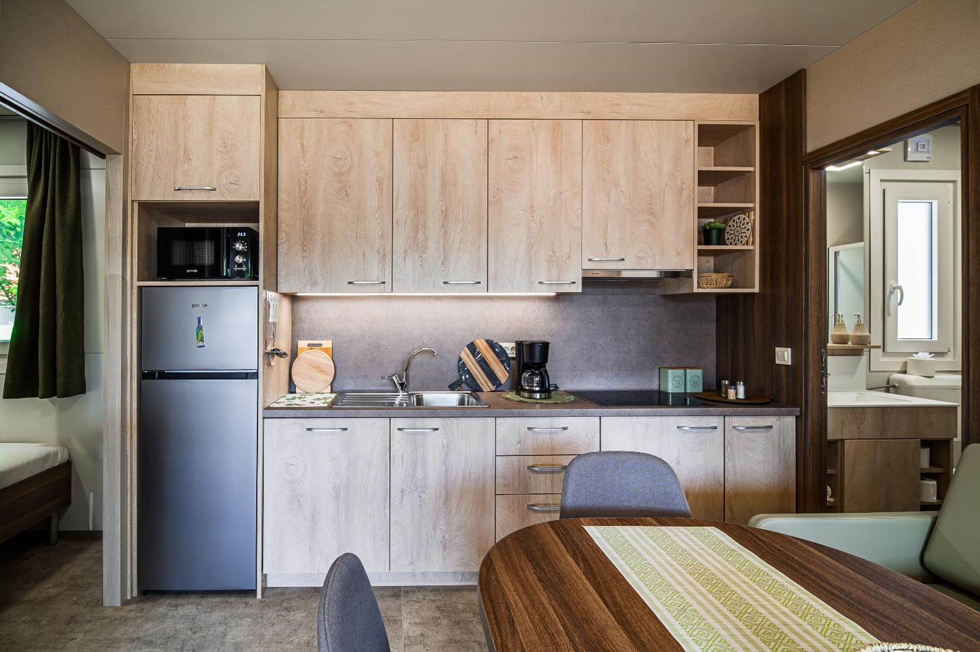 Premium Mobile Homes With Thermal Riviera Tickets Catez ob Savi Room photo